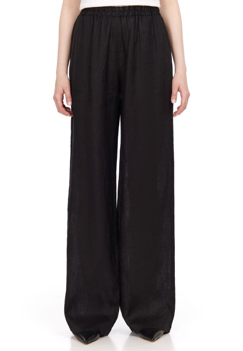 Товар черного цвета с внутренней стороны