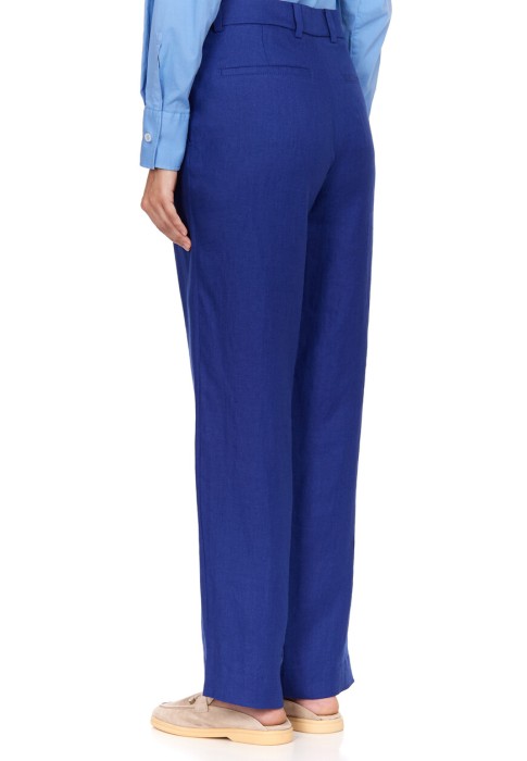 Товар синего цвета с внутренней стороны