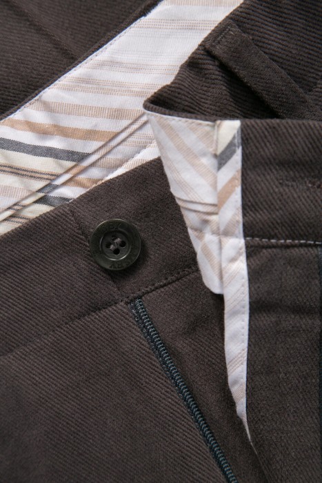 Товар серого цвета с внутренней стороны