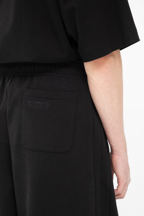 брюки  из хлопка спереди