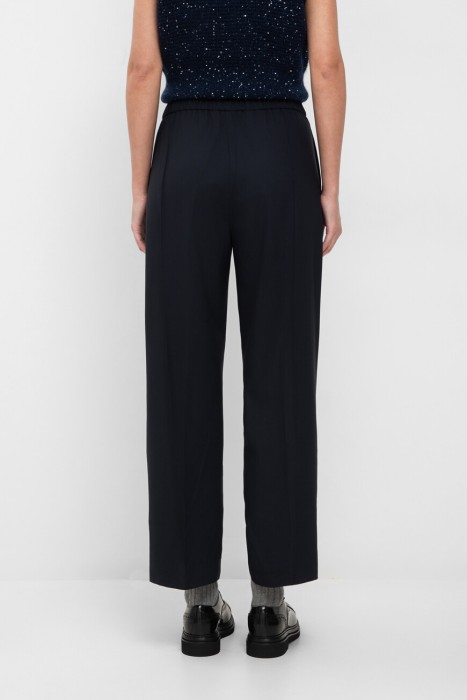 брюки  по цене 49800 руб вид справа