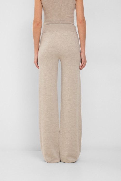 брюки  от бренда max mara вид слева