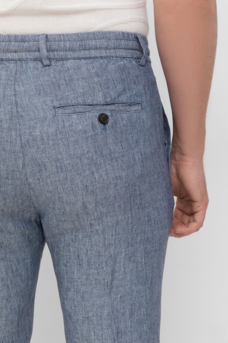 Товар синего цвета с внутренней стороны