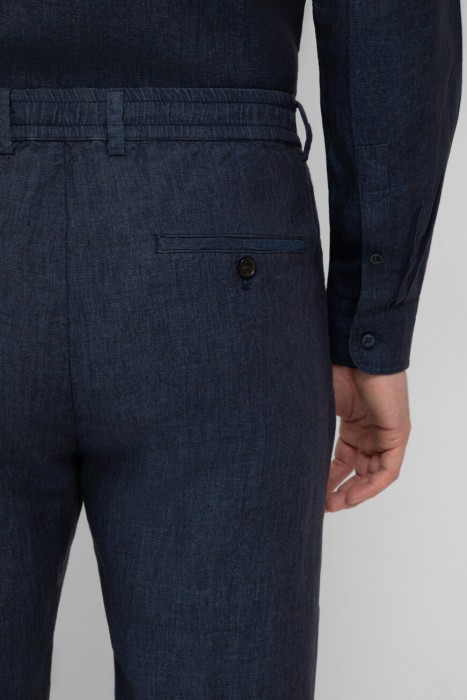 Товар синего цвета с внутренней стороны