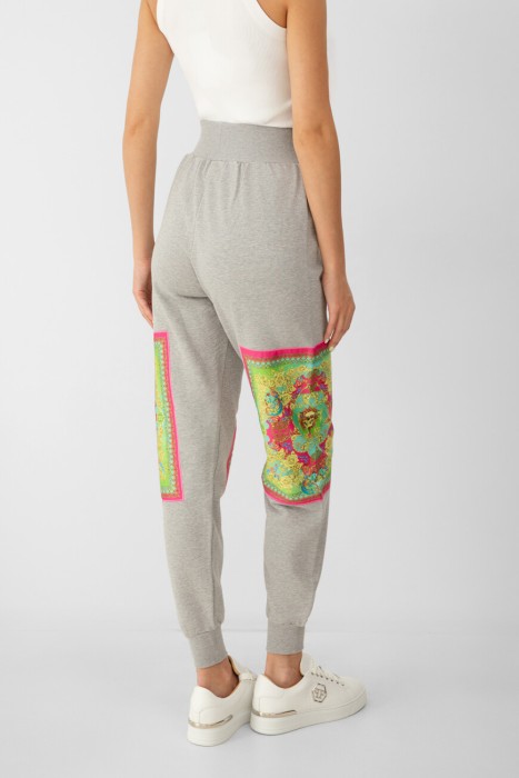 брюки  по цене 39500 руб вид справа