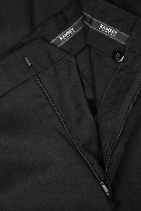 Товар серого цвета с внутренней стороны