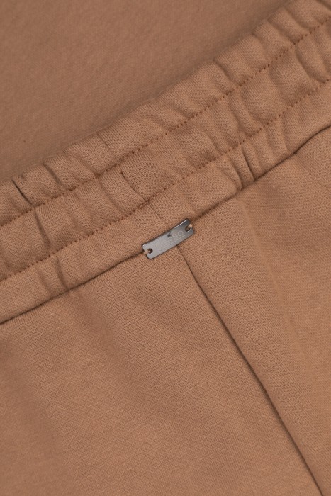 брюки  спортивного стиля с лицевой стороны