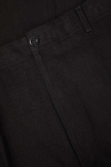 Товар черного цвета с внутренней стороны