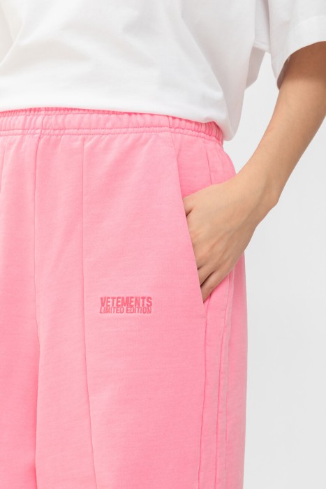 брюки  из америки вид сбоку