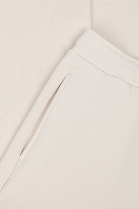 брюки  для взрослого возраста с изнаночной стороны