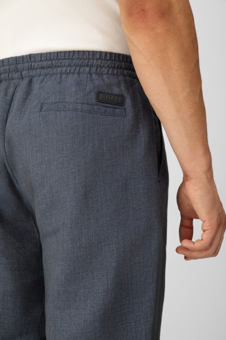 Товар синего цвета с внутренней стороны