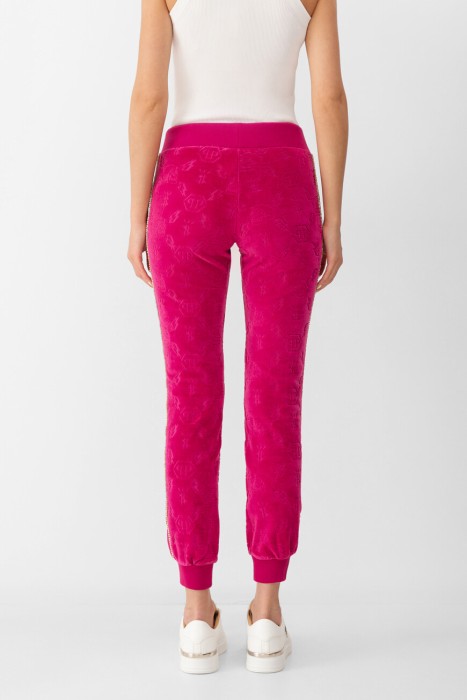 брюки  по цене 60750 руб вид справа