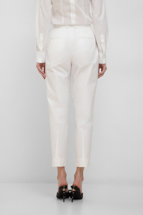 брюки  по цене 53750 руб вид справа