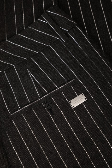 брюки  для взрослого возраста с изнаночной стороны