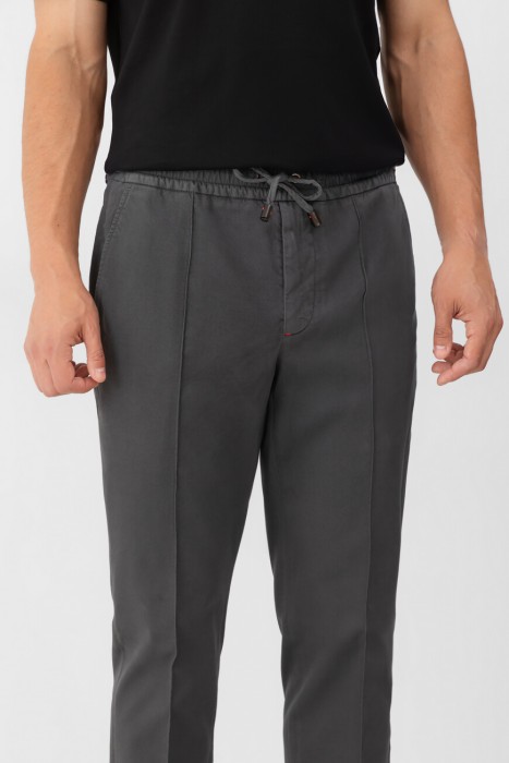 брюки  из италии вид сбоку