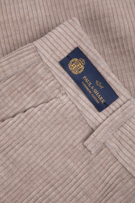 брюки  повседневного стиля с лицевой стороны