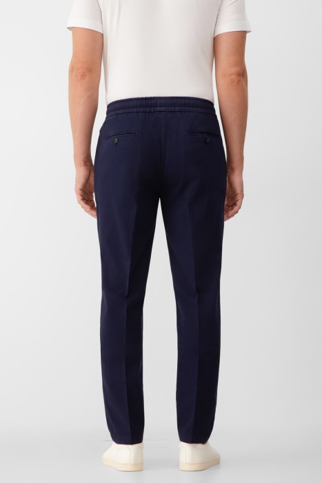 брюки  от бренда isaia вид слева