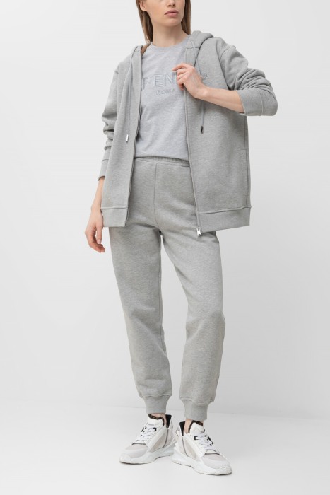 Товар серого цвета с внутренней стороны