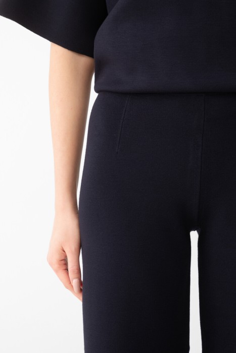 брюки  из италии вид сбоку