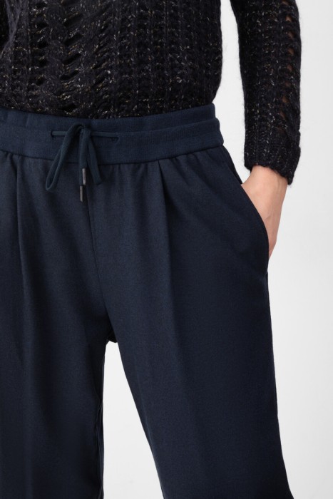 брюки  из франции вид сбоку