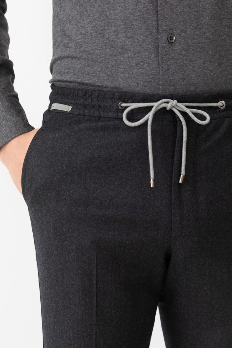 брюки  из италии вид сбоку