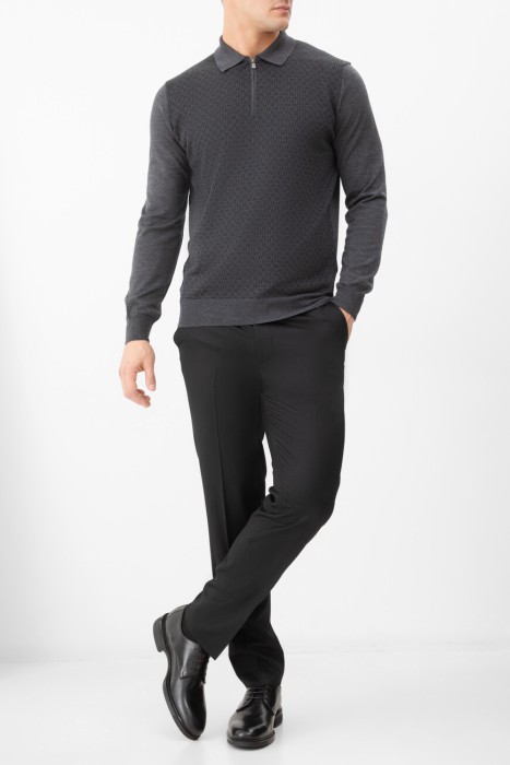 брюки  из хлопка спереди