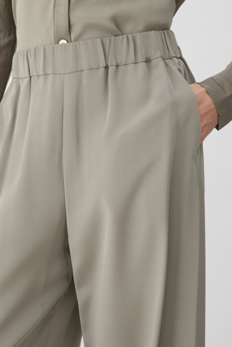 брюки  из италии вид сбоку