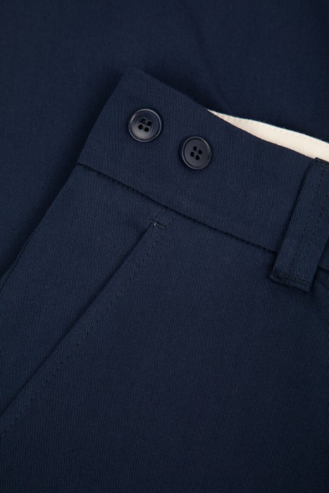 брюки  делового стиля с лицевой стороны