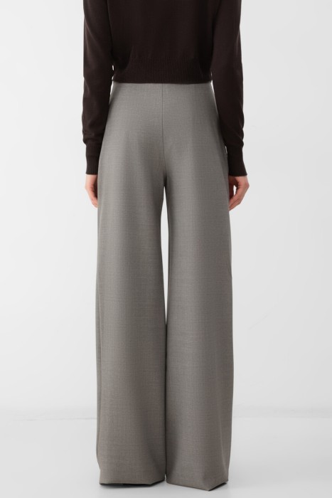 брюки  от бренда max mara вид слева