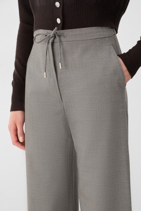 брюки  из италии вид сбоку