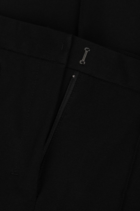 брюки  из хлопка спереди