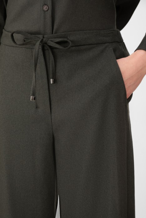 брюки  из италии вид сбоку