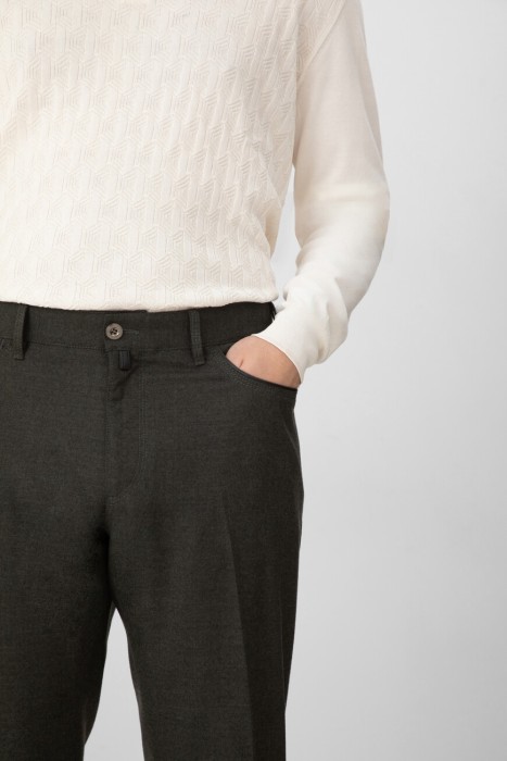 брюки  из англии вид сбоку