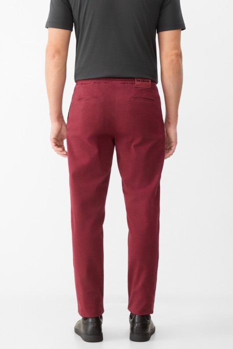 брюки  по цене 59000 руб вид справа