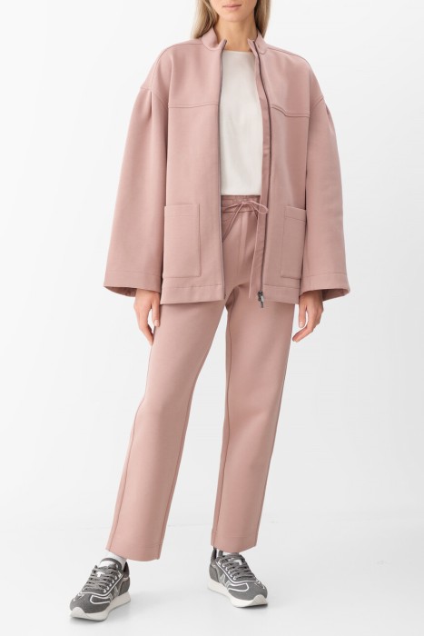 Товар розового цвета с внутренней стороны