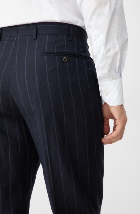 Товар разноцветного цвета с внутренней стороны