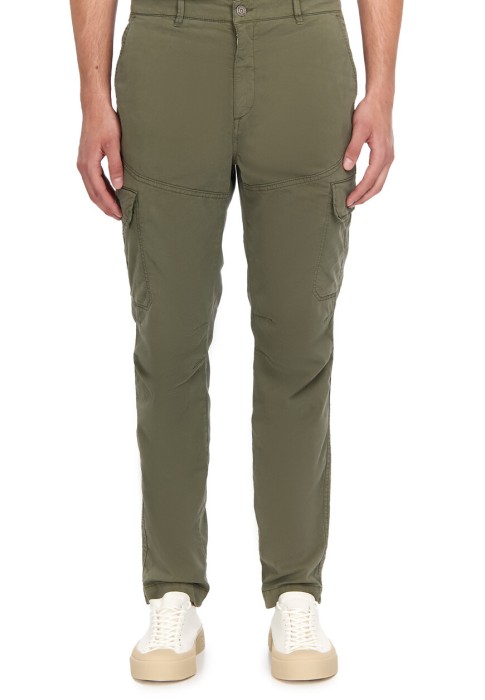 Товар зеленого цвета с внутренней стороны