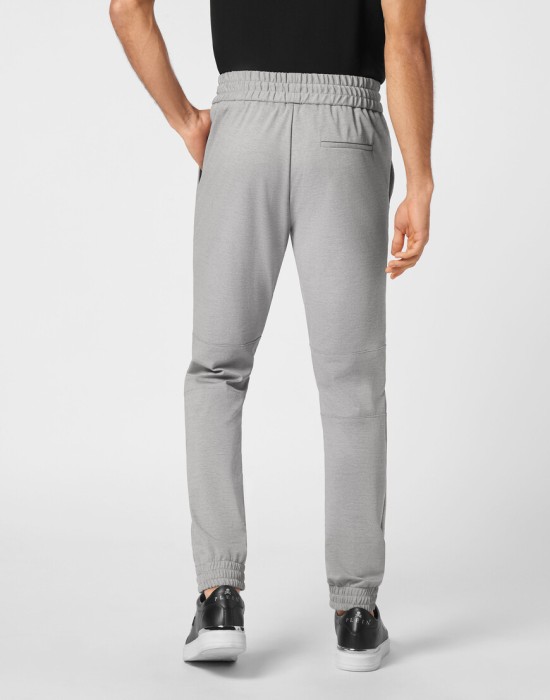 брюки  по цене 46512 руб вид справа