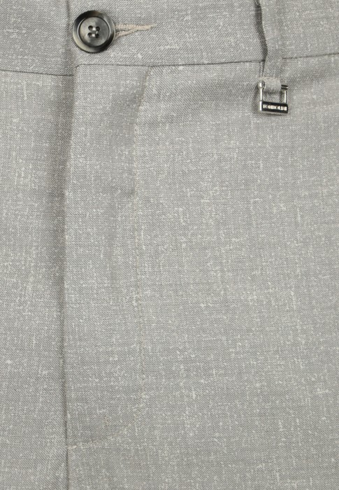 брюки  из проверенных материалов спереди