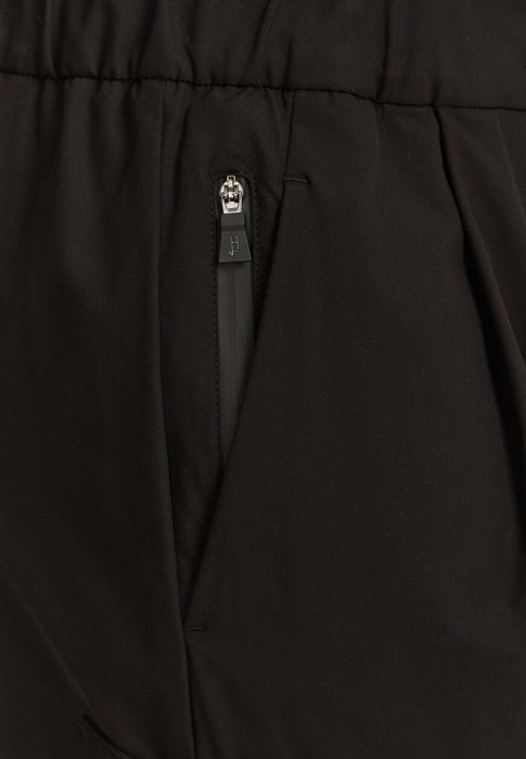 брюки  из проверенных материалов спереди