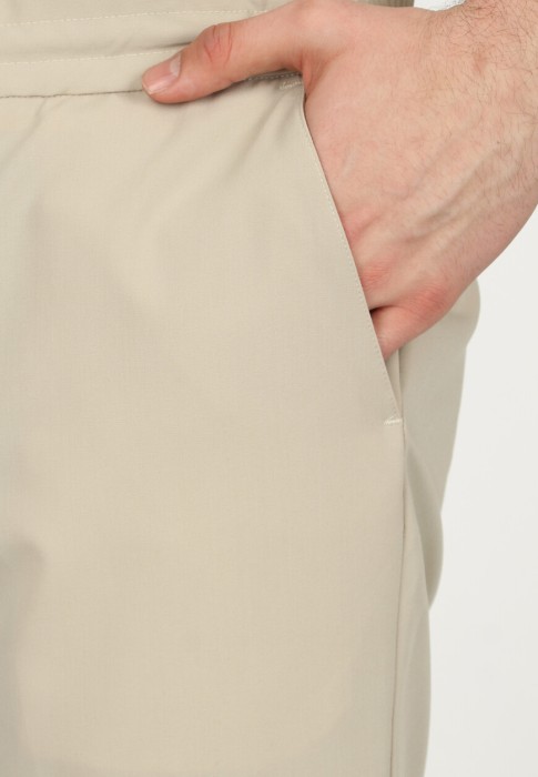 Товар серого цвета с внутренней стороны