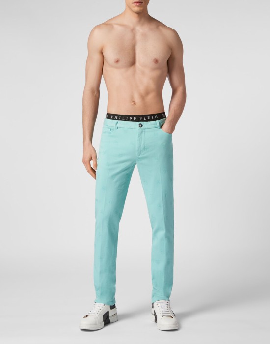 Товар голубого цвета с внутренней стороны