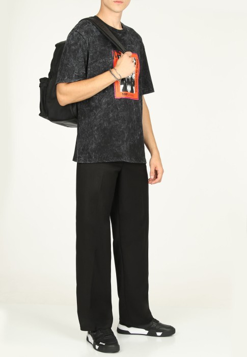 брюки  по цене 26530 руб вид справа