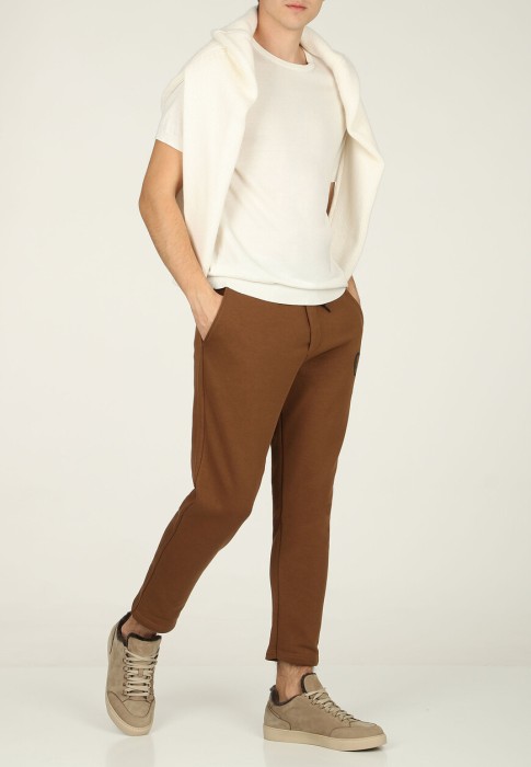 брюки  из италии вид сбоку