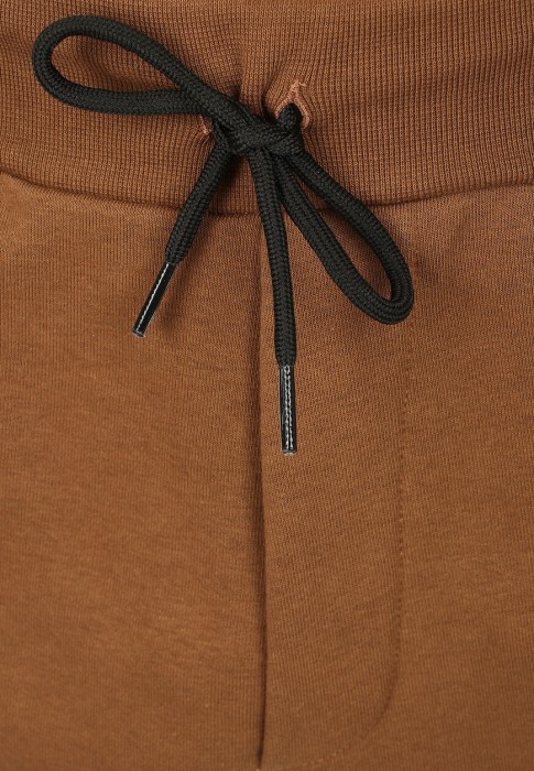 брюки  из проверенных материалов спереди