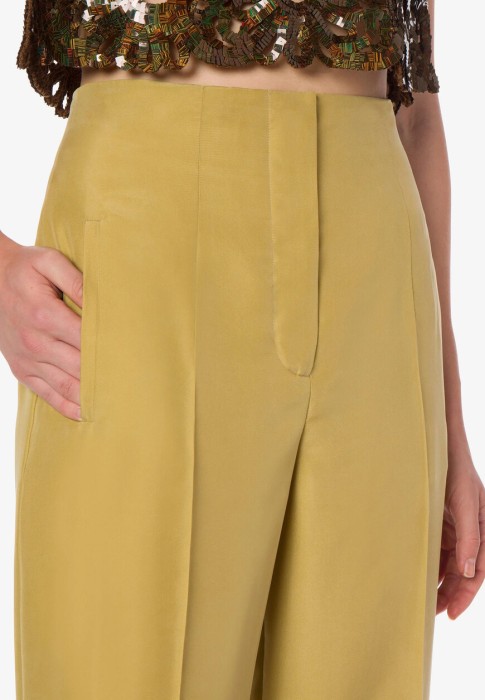 брюки  из проверенных материалов спереди