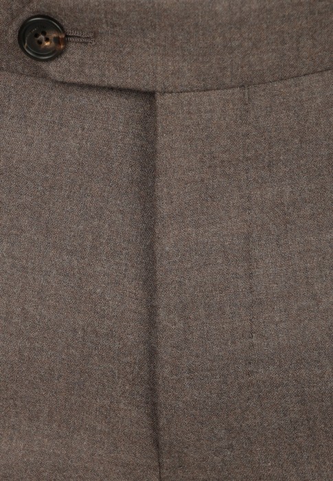 брюки  из проверенных материалов спереди