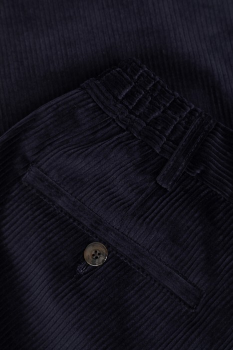 брюки  универсального стиля с лицевой стороны