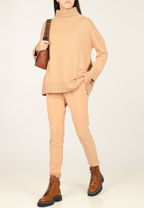 брюки  из италии вид сбоку