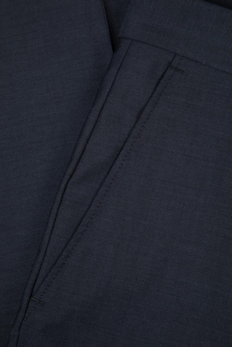 Товар синего цвета с внутренней стороны